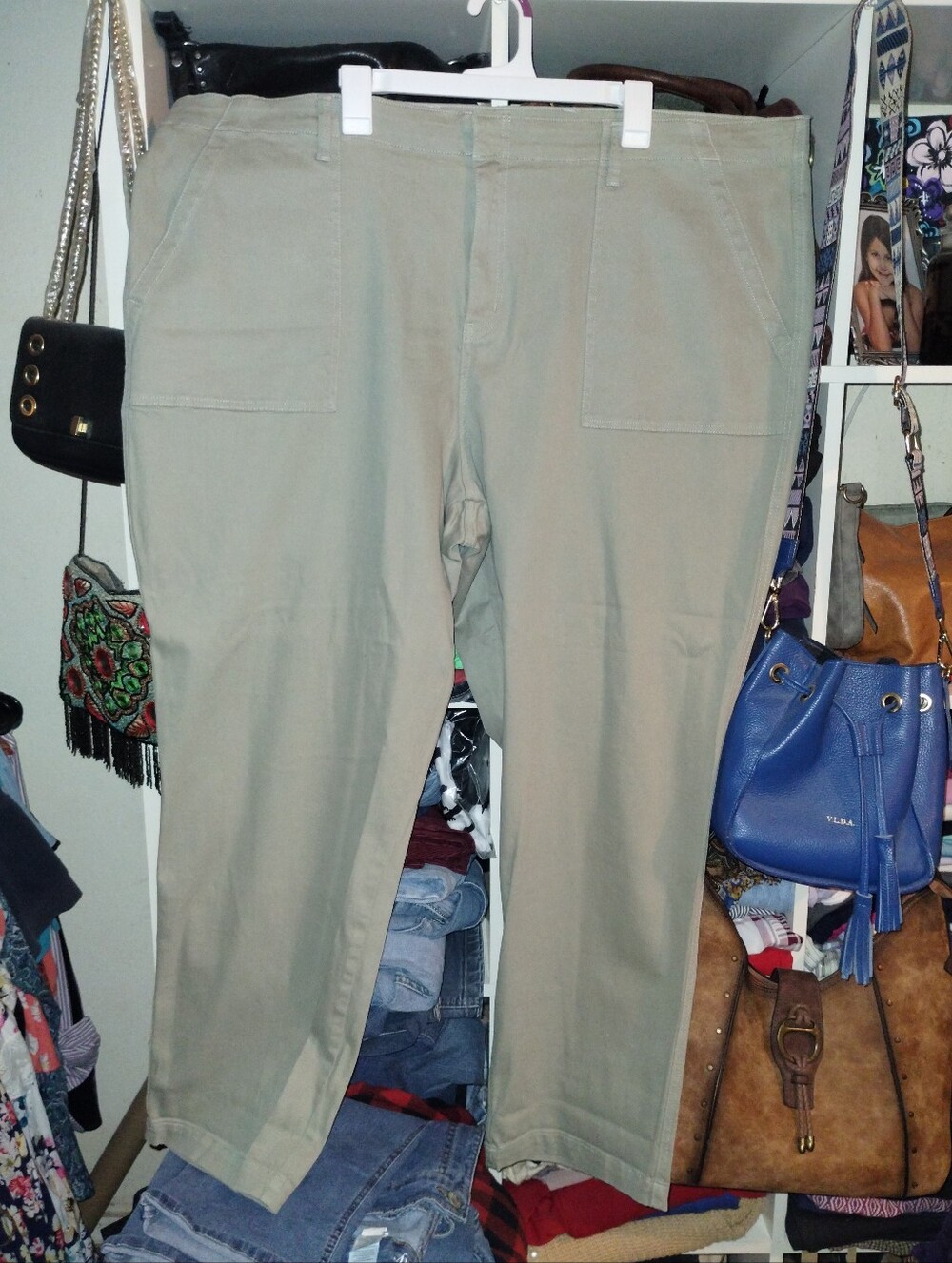 Ava & Viv Size 26W  Light Khaki Greenish Pants